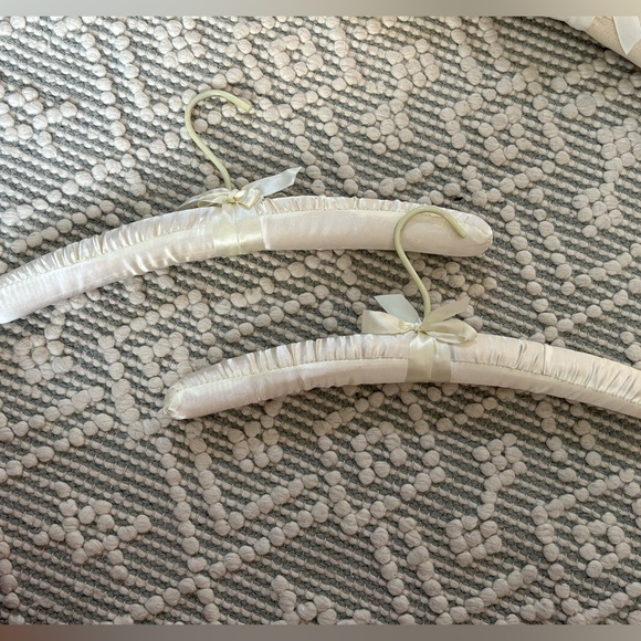 Bundle of 9 Padded Hangers (Satin / Canvas) - Picture 3 of 6